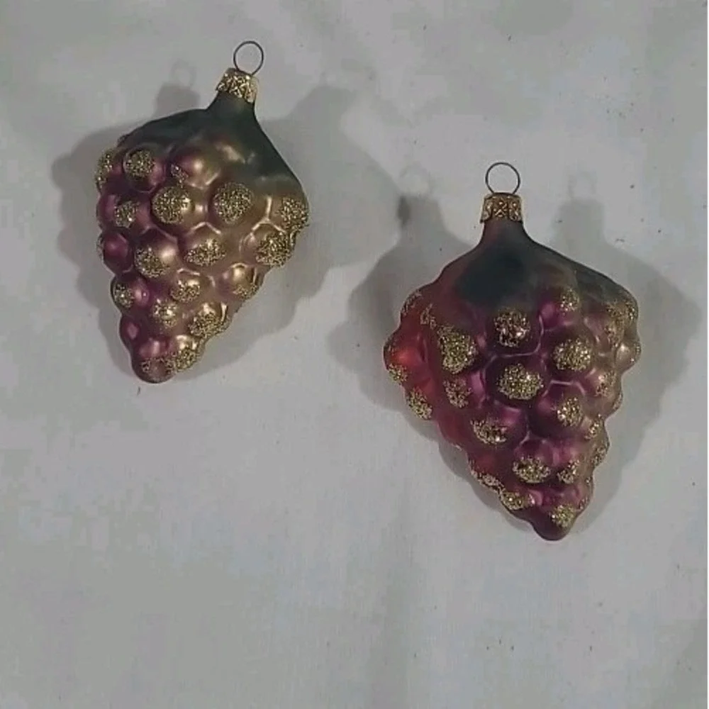 2 Vintage Czech Republic Glass Grape Cluster Christmas Ornaments Glitter